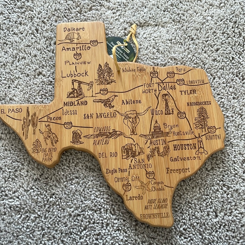 Laser etched Texas cutting board